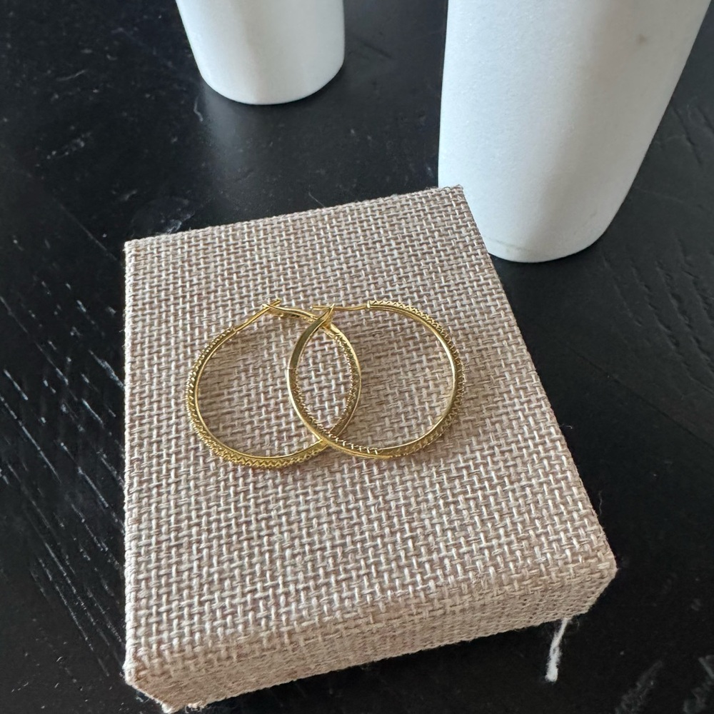 Elegant Yellow Diamond Gold Hoop Earrings